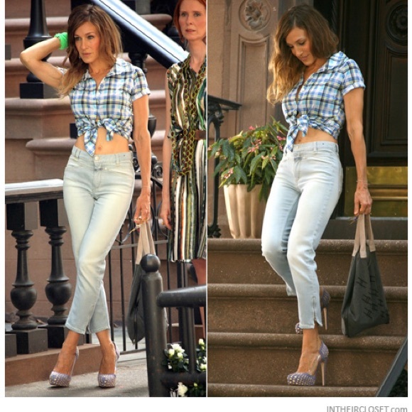 Brian Atwood nude suede studded platform heels sz 38.5 - Picture 9 of 9